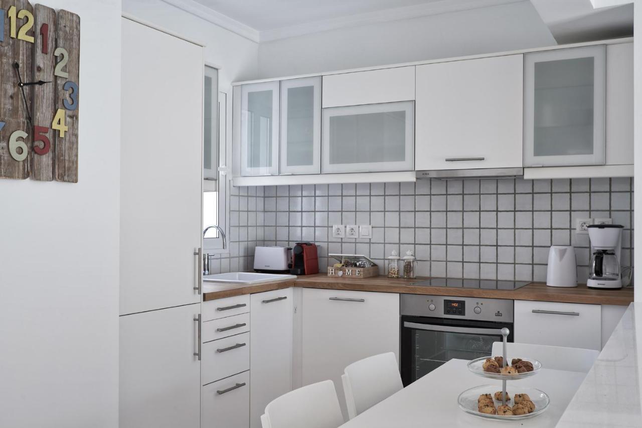 Marvelous N Bright Apt Next To Megaro Mousikis Афіни Екстер'єр фото